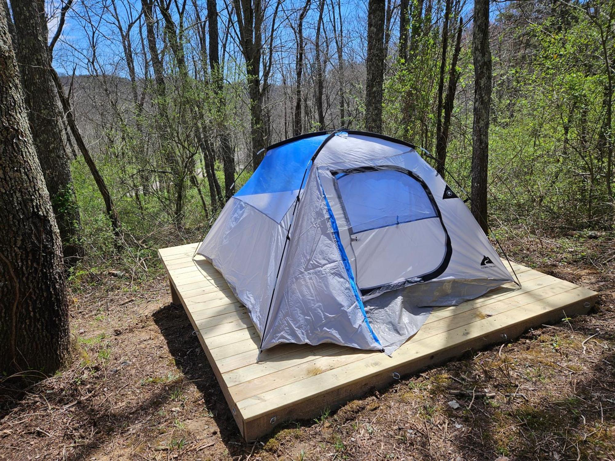 Cardinal Cove Campsite At Hocking Vacations - Tent Not Included Logan Eksteriør bilde